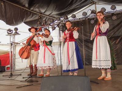 Obraz 48: FESTIWAL FOLKLORU GÓRALSKIEGO w Skoroszy...