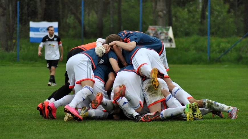 GKS  Radziechowy-Wieprz wraca na właściwe tory!