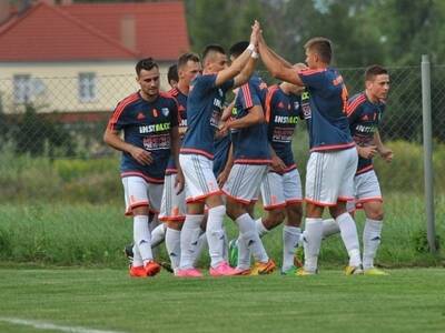 GKS Radziechowy-Wieprz - KS Concordia Knurów - 3:0