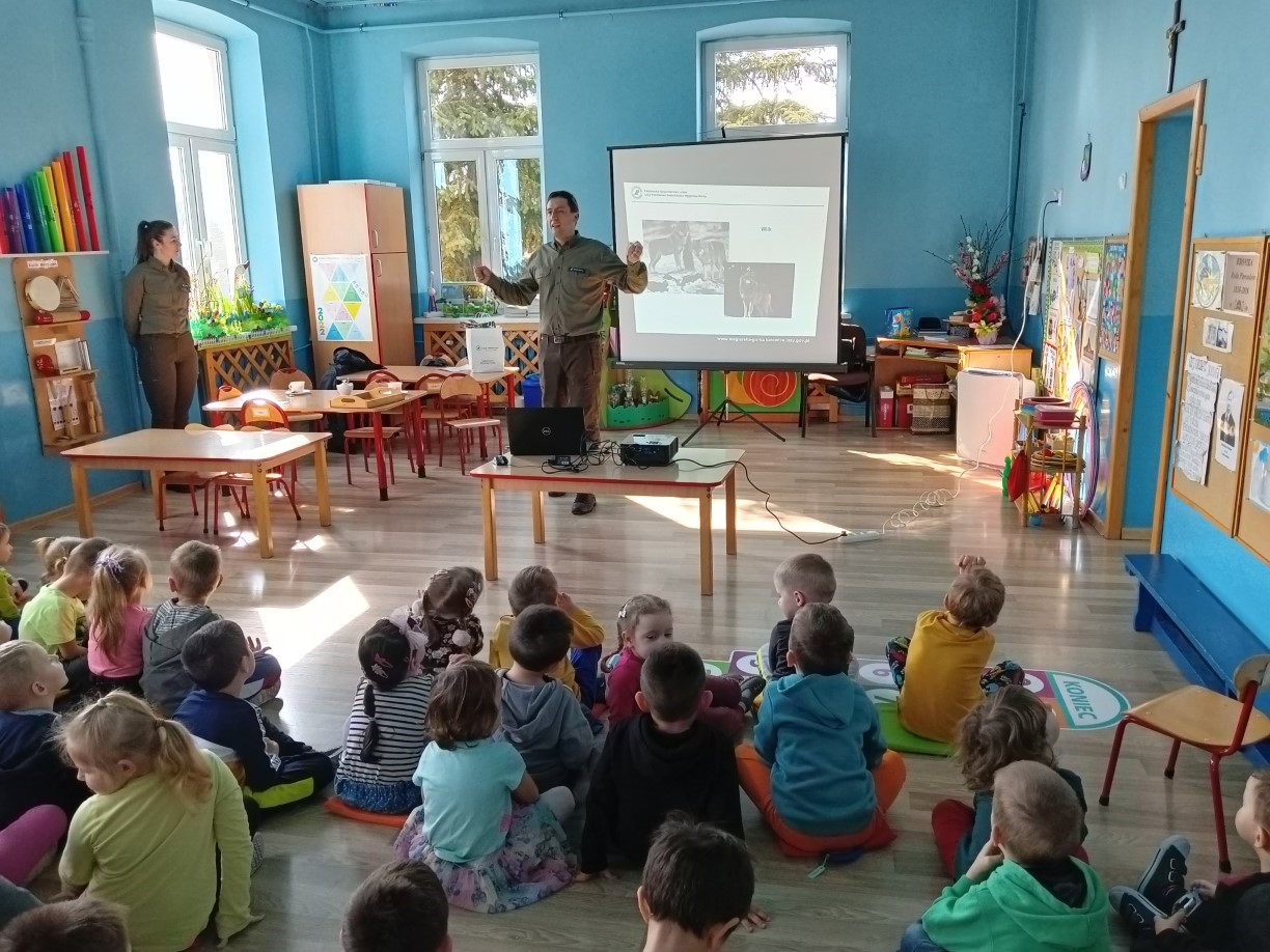 Przedszkole im. Władysława Pieronka w Radziechowach ponownie w finale Wojewódzkiego Konkursu „Edukacja...