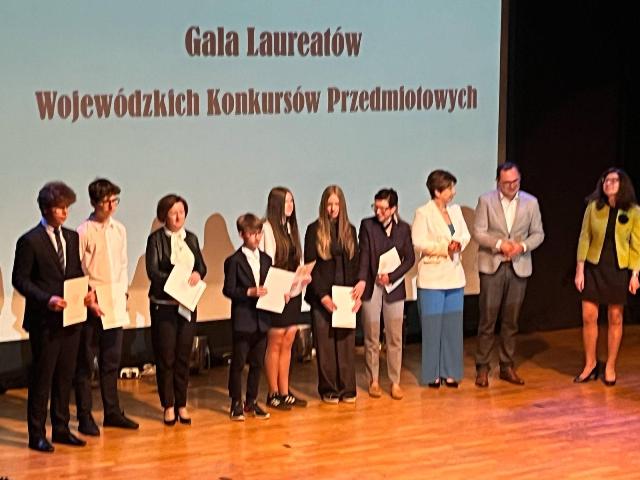 Uroczysta gala laureatów wojewódzkich konkursów przedmiotowych szkół podstawowych za rok szkolny 2024/2025