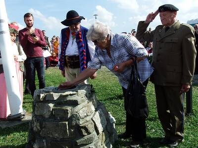 Obraz 60: ZADUSZKI NARODOWE -  1 PAŹDZIERNIKA 2016...