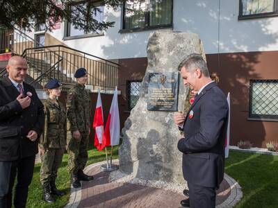 Obraz 47: 100 LAT WOLNOŚCI - Obchody stulecia odzy...