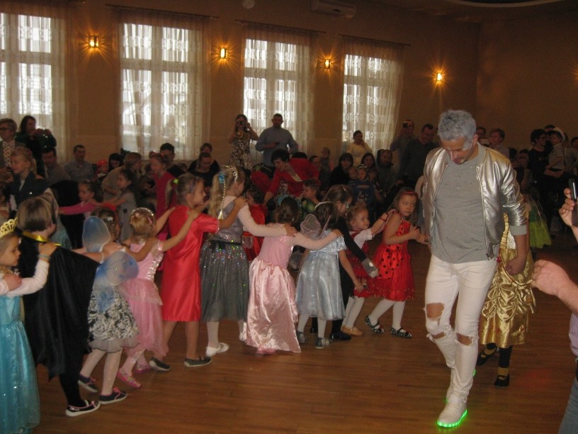 Kosmiczny Bal Karnawałowy Dla Dzieci W Radziechowach Urząd Gminy