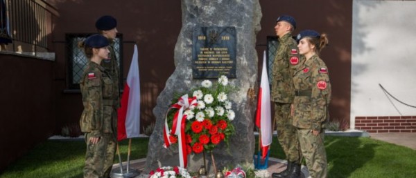 100 LAT WOLNOŚCI